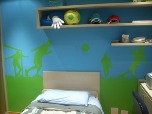 Quarto decorado com adesivo